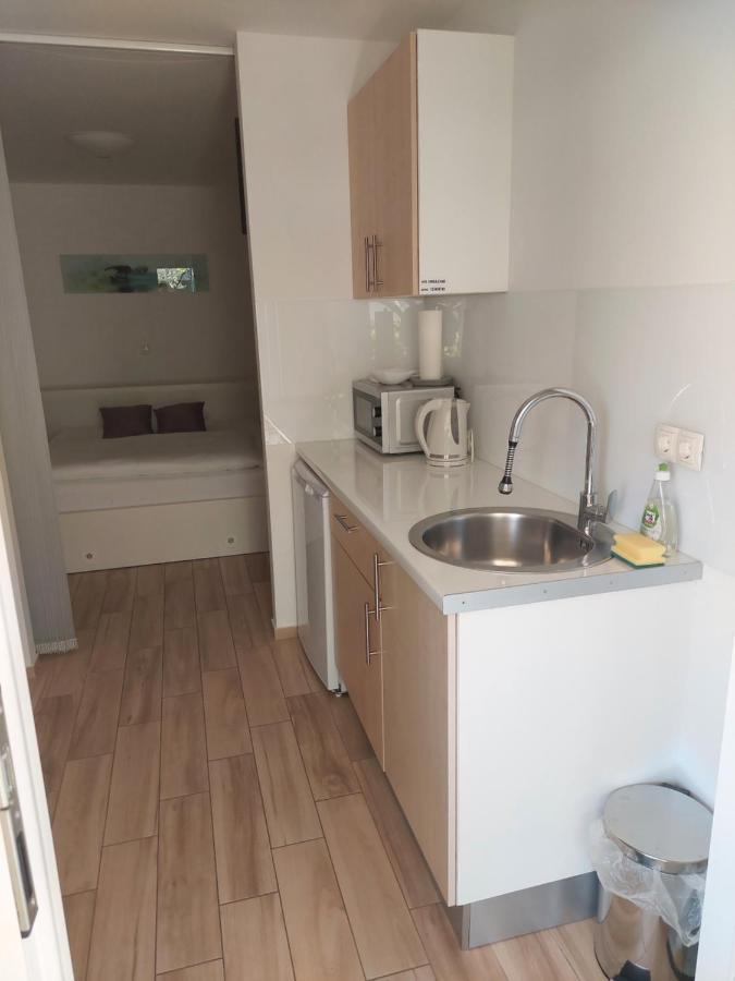 Guest House Bulevar ซาดาร์ ภายนอก รูปภาพ